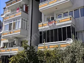 EMİNEVİME UYGUN EMSALLERİNİN ALTINDA SATILIK 3+1 DAİRE